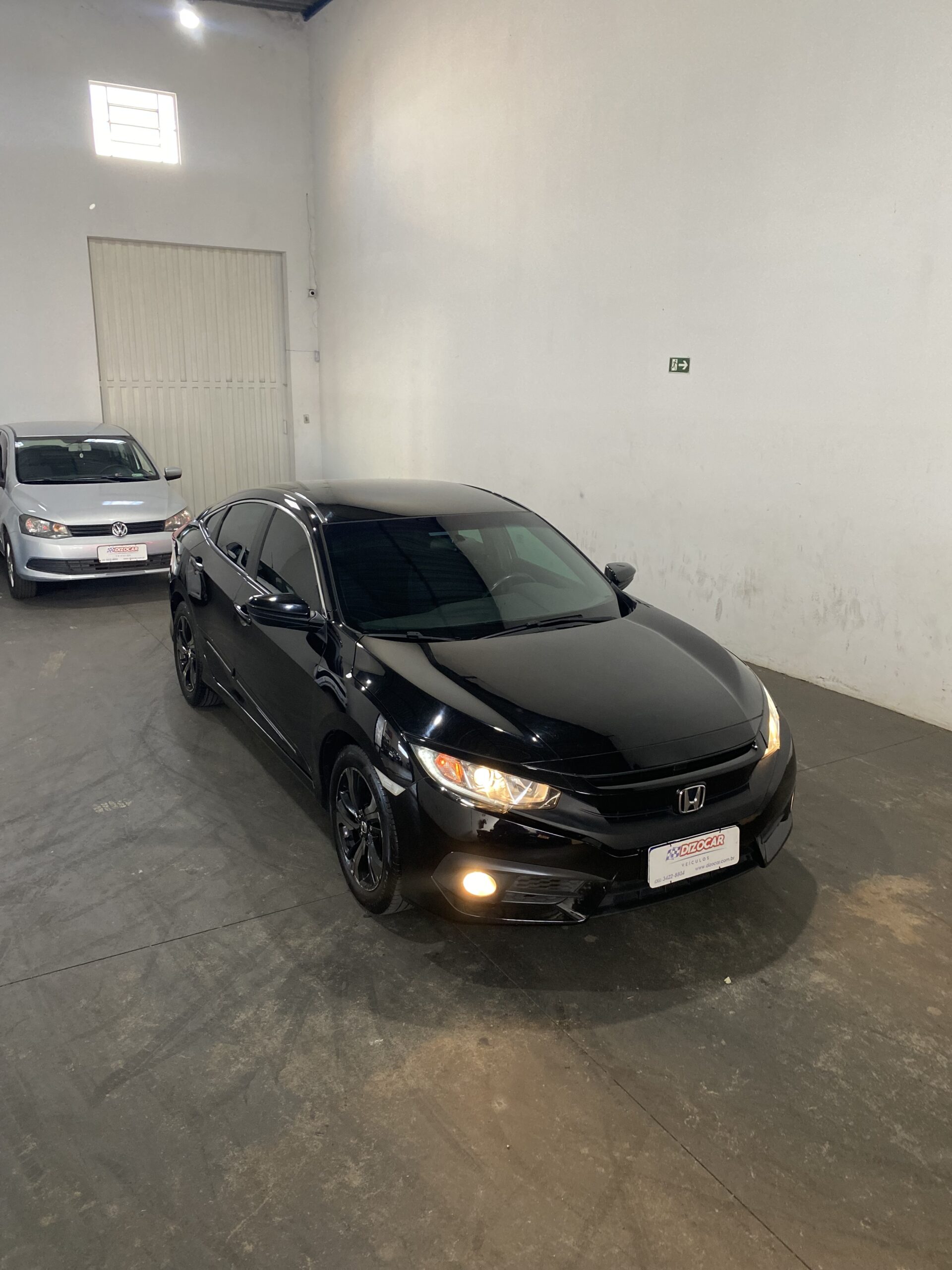 Civic Sedan SPORT 2.0 Flex 16V Aut.4p 2017 !!! Único dono !!!