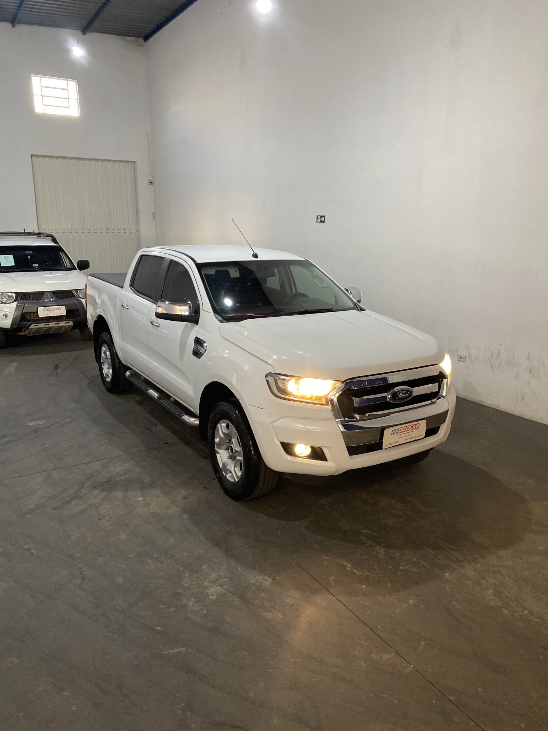 Ranger XLT 3.2 20V 4×4 CD Diesel Aut. 2017 Mto nova !!!