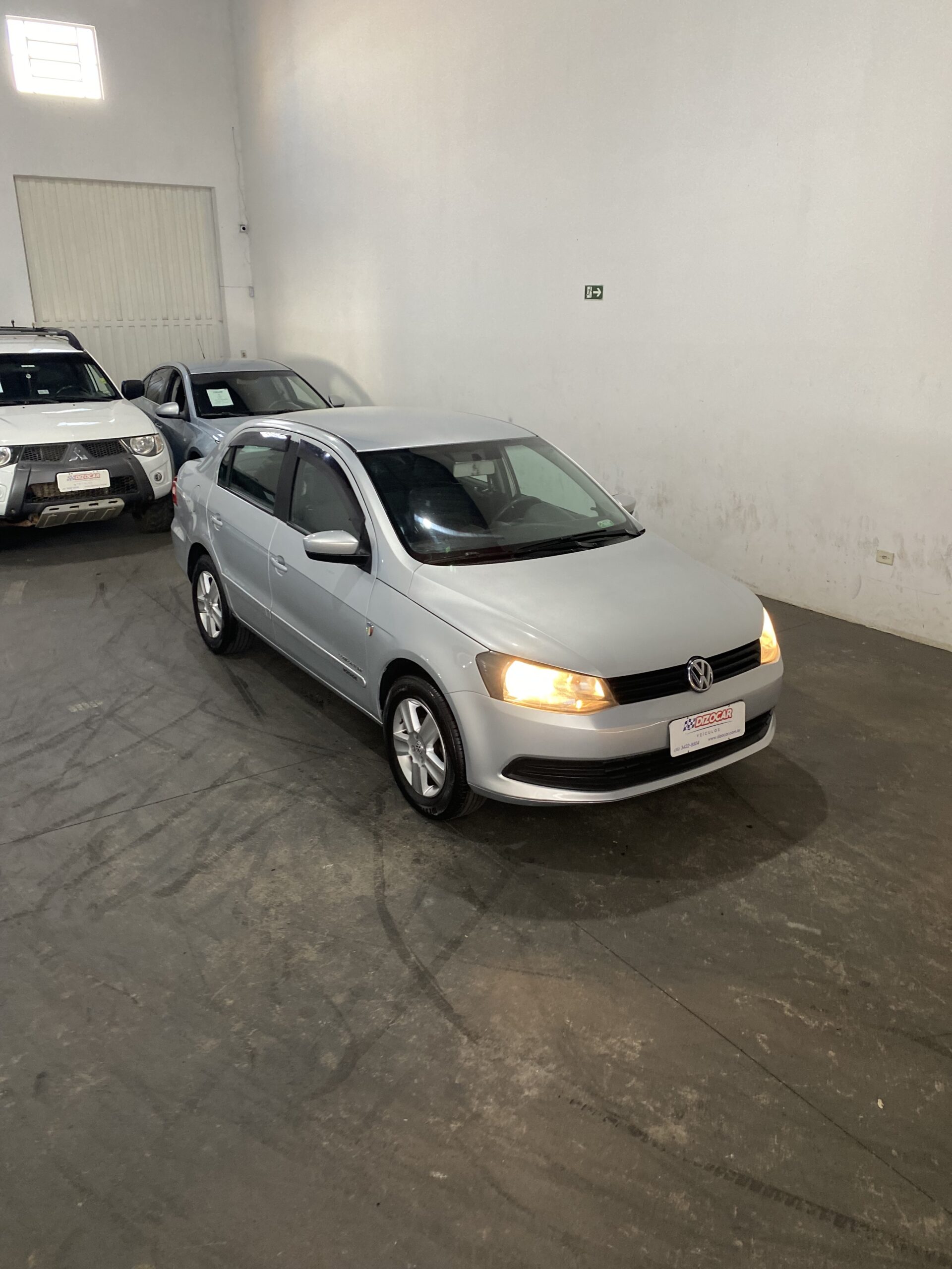 VOYAGE 1.0/1.0 City Mi Total Flex 8V 4p 2014 Completo !!!