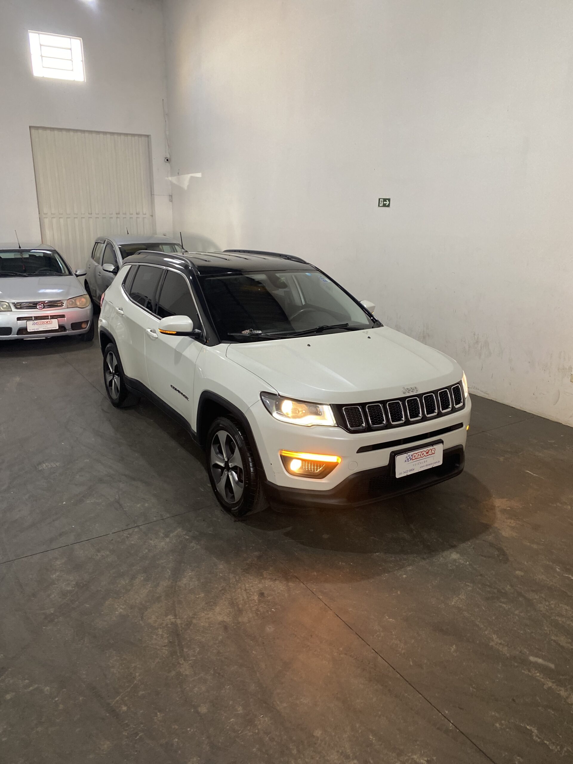 COMPASS LONGITUDE 2.0 4×2 Flex 16V Aut. 2017 !!! Único dono !!!