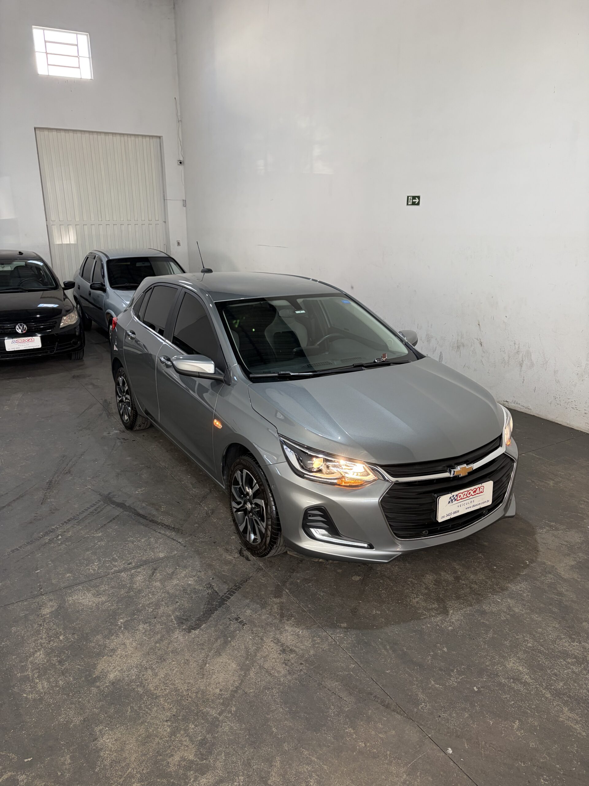 ONIX HATCH PREM. 1.0 12V TB Flex 5p Aut.2025, SÓ 9 MKM !!!